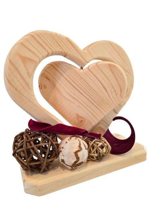 Coeur en bois décoré