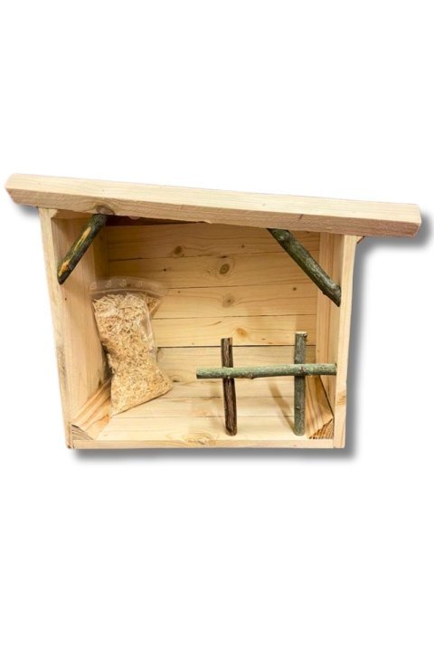 Crèche en bois naturel et copeaux